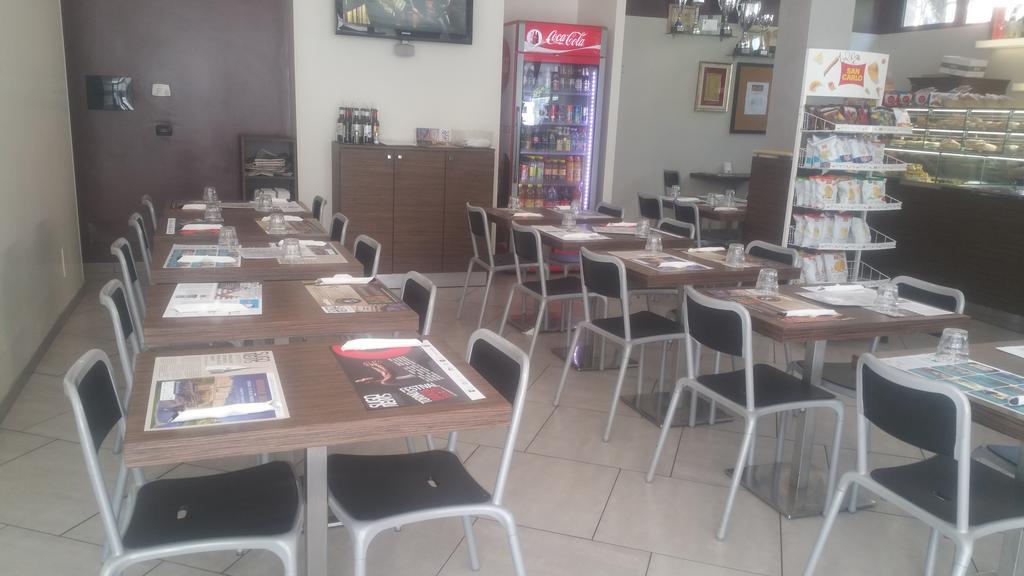 Cristallo Camere Alba  Bagian luar foto